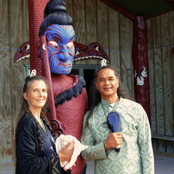 Ojasvin et Waimaania